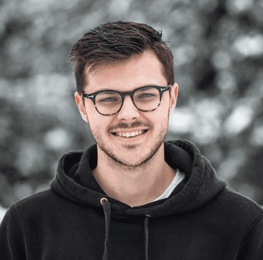 charlie-green - Digital Marketing Manager, TechFlow Solutions's profile picture